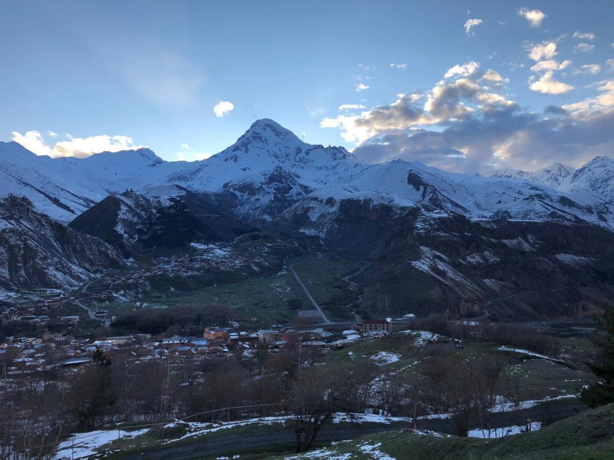 Lia Khaikashvili Guest House Kazbegi Kültér fotó
